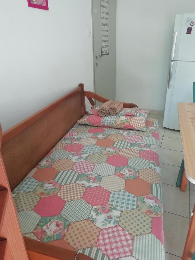 "Αρμονία" Διαμερισμα, Καλαματα-"Harmony" Apartment, Kalamata Ngoại thất bức ảnh